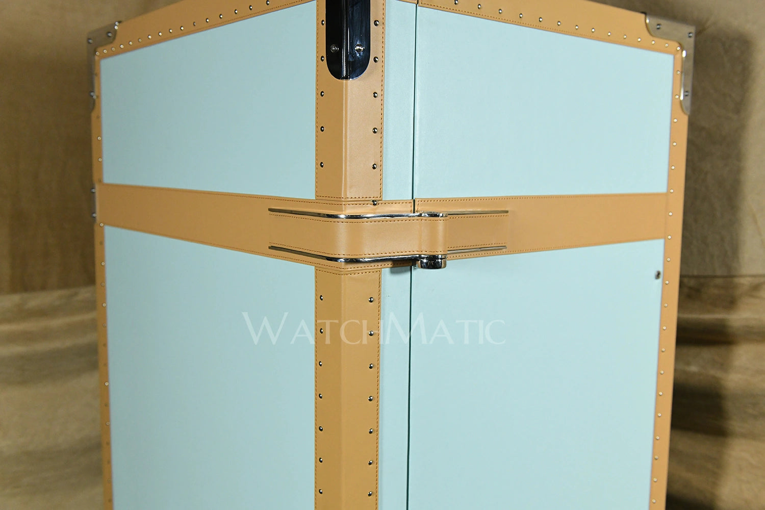 Majestus Uhrenbeweger Safe