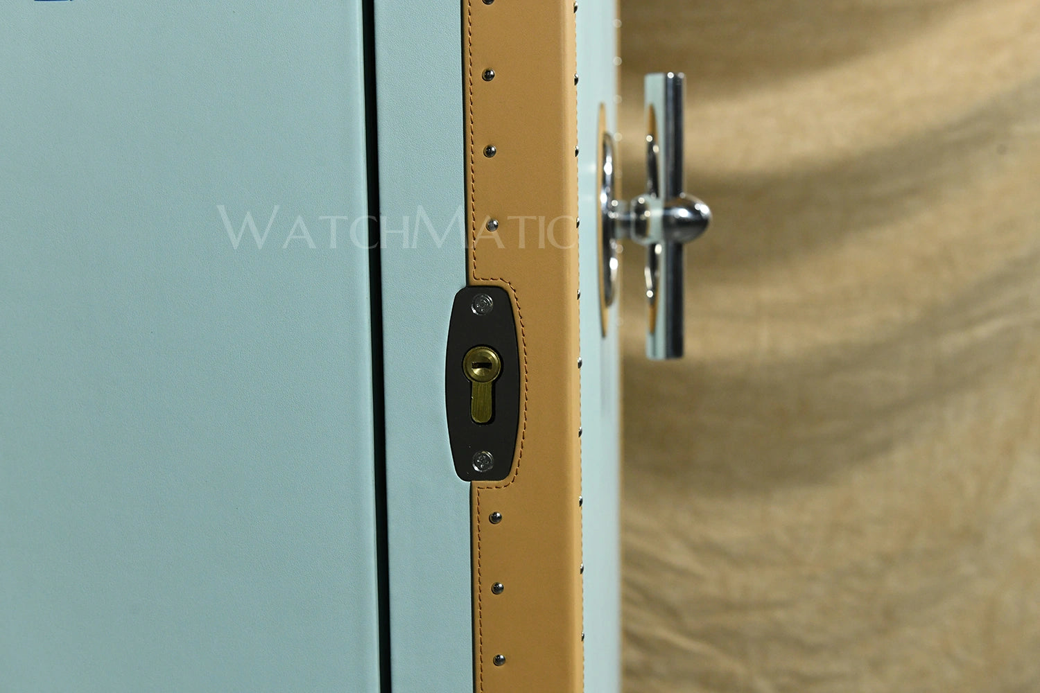 Majestus Uhrenbeweger Safe